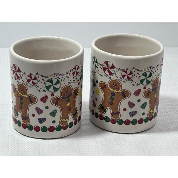 VTG Betallic Inc. Christmas Candy Gingerbread Hand Painted Handle Mug Crazing - Picture 3 of 14